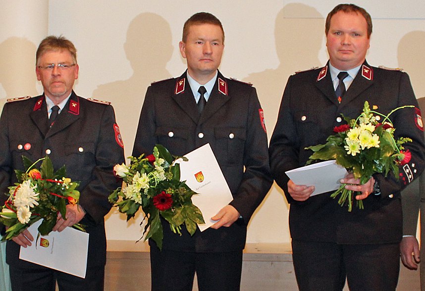 Bad Frankenhausen ehrt seine Feuerwehrleute