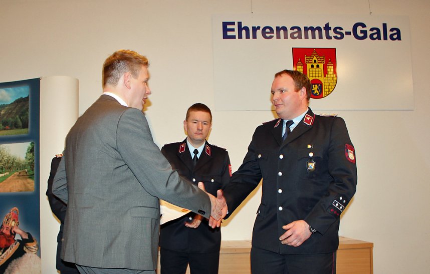 Bad Frankenhausen ehrt seine Feuerwehrleute