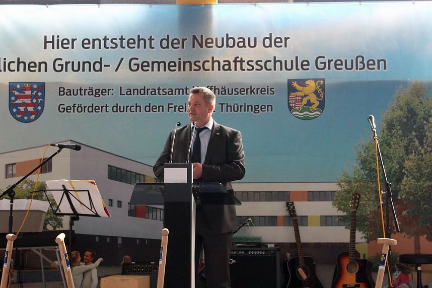 Gr&ouml;&szlig;ter Spatenstich f&uuml;r gr&ouml;&szlig;ten Eigenbau des Kyffh&auml;userkreises