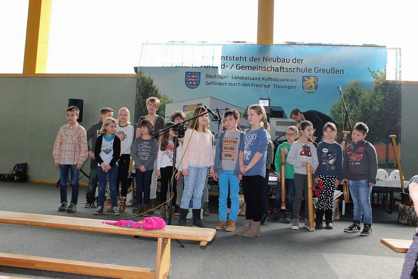 Gr&ouml;&szlig;ter Spatenstich f&uuml;r gr&ouml;&szlig;ten Eigenbau des Kyffh&auml;userkreises