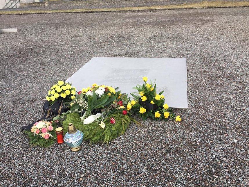 Nach den Fu&szlig;ball das wahre Leben.