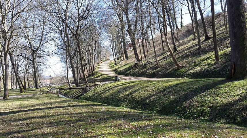 Wo bleiben die B&auml;nke?