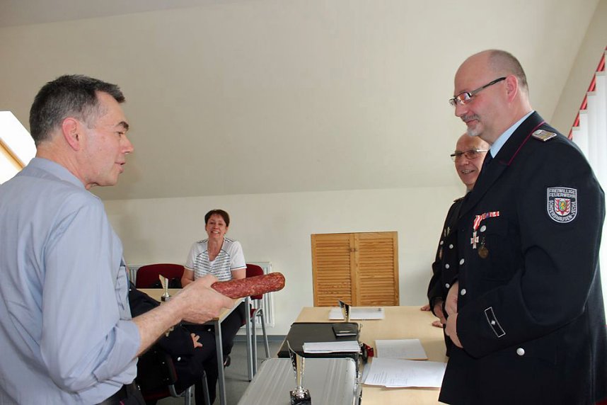 Viel los bei den Kameraden der FFW Jecha