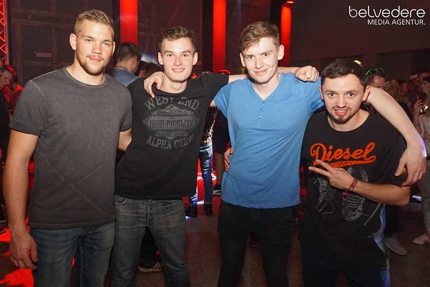 Party im Jugendclubhaus