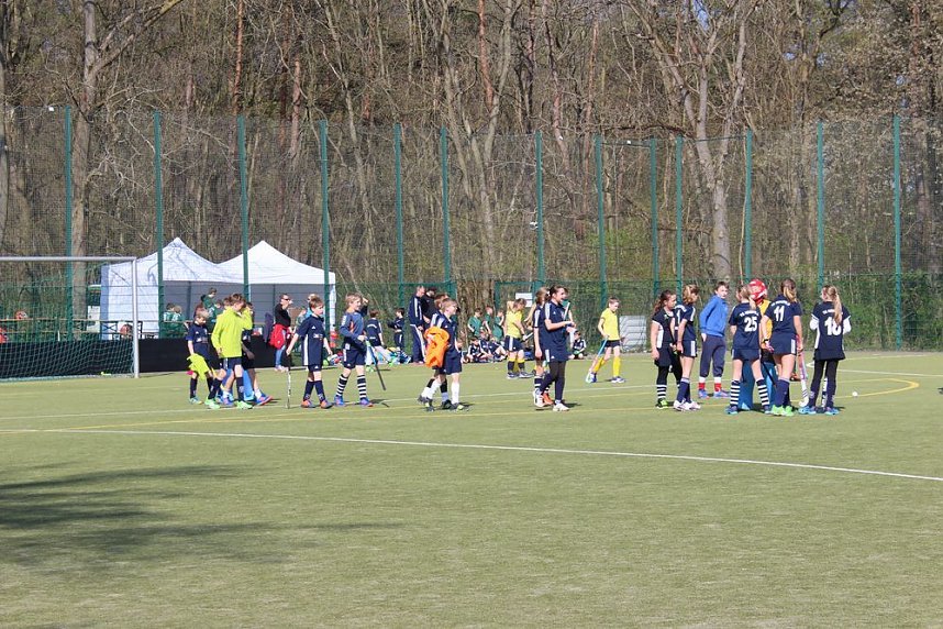 5. Strau&szlig;berger Hockey-Cup l&auml;uft