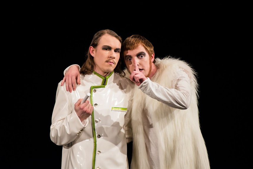 Sein oder nicht sein - der Theaterjugendclub bringt "Hamlet" auf die B&uuml;hne