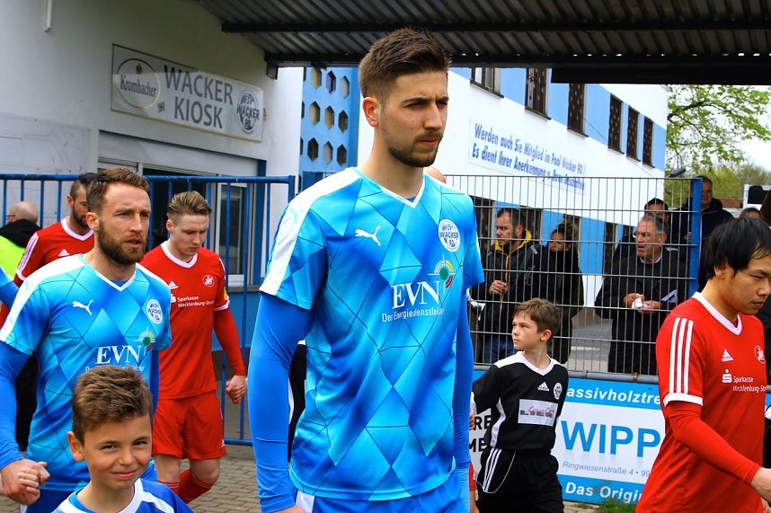 2:1-Sieg gegen Neustrelitz