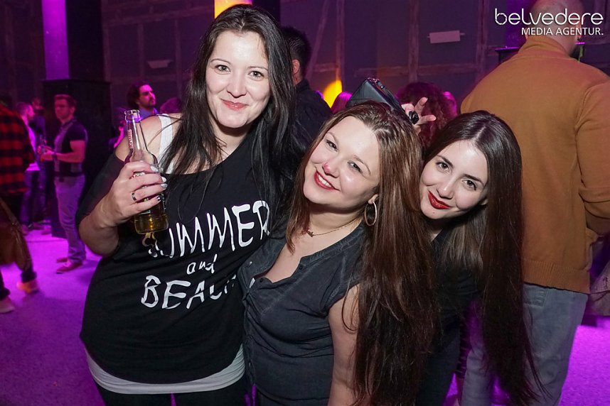 Party im Jugendclubhaus in Nordhausen - der Samstag