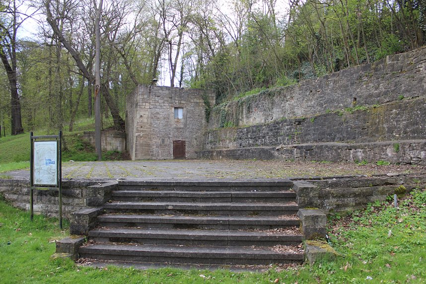 Wir w&uuml;rden f&uuml;r die Lohhalle spenden