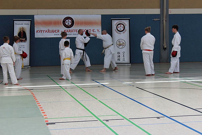 Ganzes Flugzeug dabei