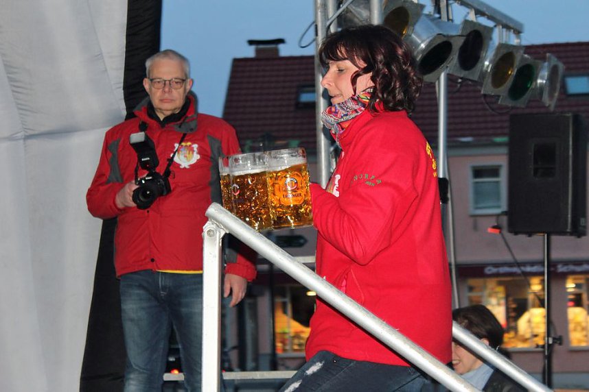 Maibaumk&ouml;nig 2017 gekr&ouml;nt