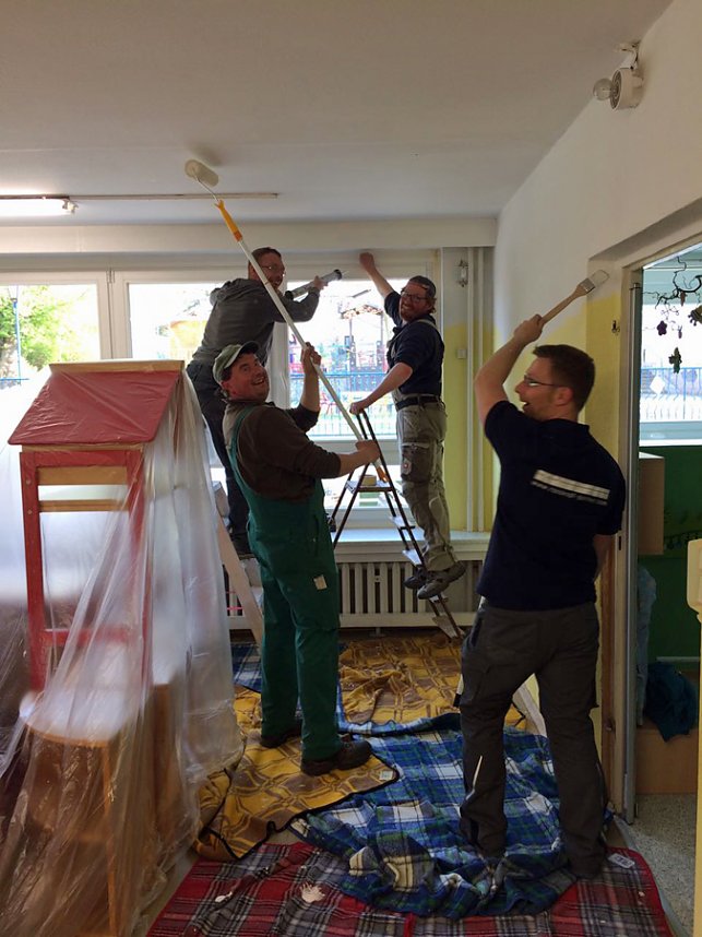 Frisch und farbenfroh bei den Helbespatzen