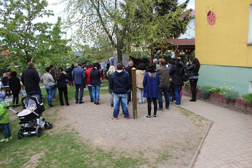 Einweihungsfeier im "K&auml;ferland"