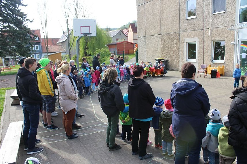 Arche Noah Kitas feierten