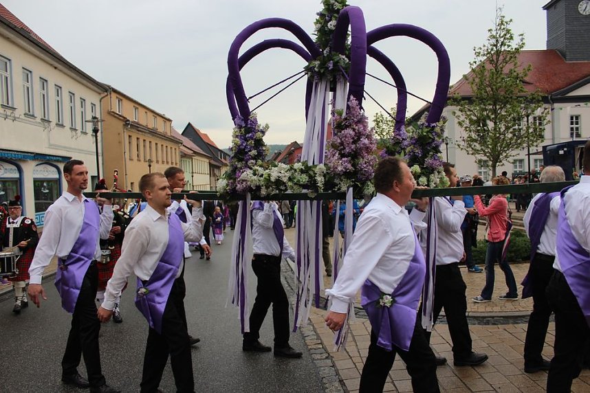 25. Fliederfester&ouml;ffnung und Verabschiedung Fliederk&ouml;nigin