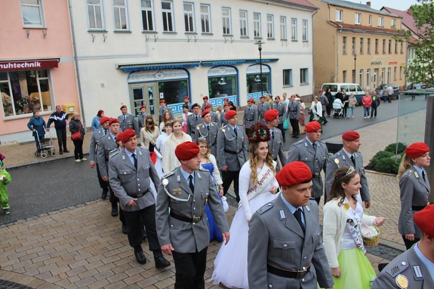25. Fliederfester&ouml;ffnung und Verabschiedung Fliederk&ouml;nigin