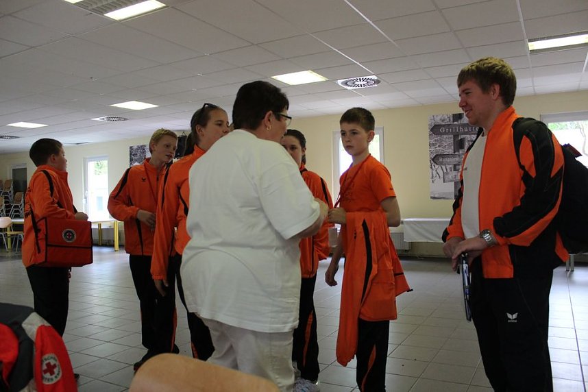 Wettbewerbe im Zeichen der Roten Hand