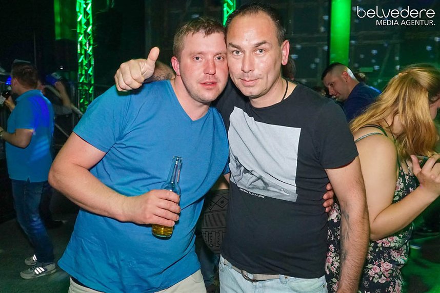 Party im Jugendclubhaus in Nordhausen - der Samstag