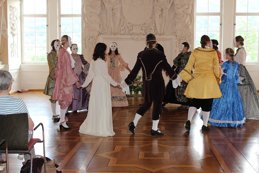 Tanz im Olymp. Eine Verwandlungsgeschichte!