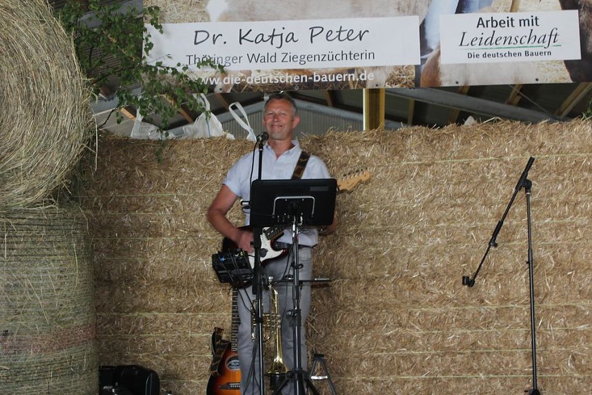  Ansturm auf das Hoffest