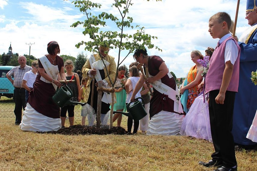 Geheimnis der Hofdamen gel&uuml;ftet