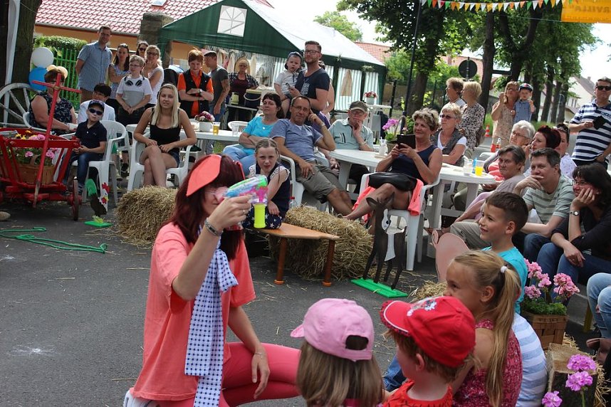 "Gro&szlig;e Schweinerei" vor der Kindervilla