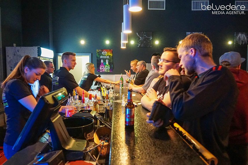 Party im Jugendclubhaus in Nordhausen - der Freitag