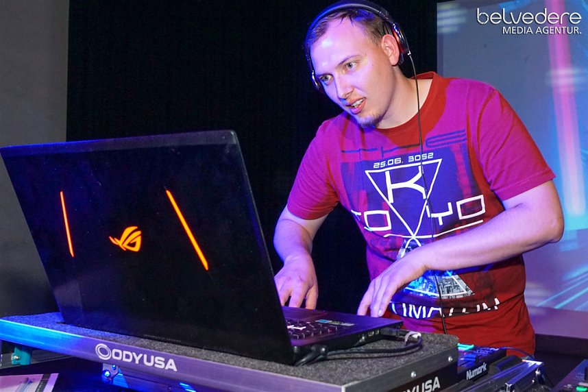 Party im Jugendclubhaus in Nordhausen - der Samstag