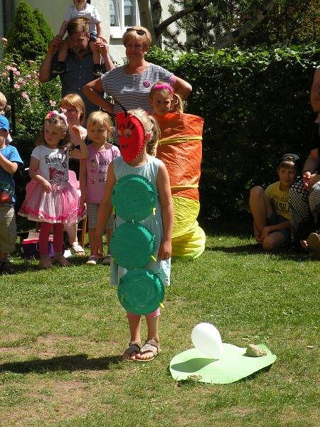 Die kleine Raupe Nimmersatt...