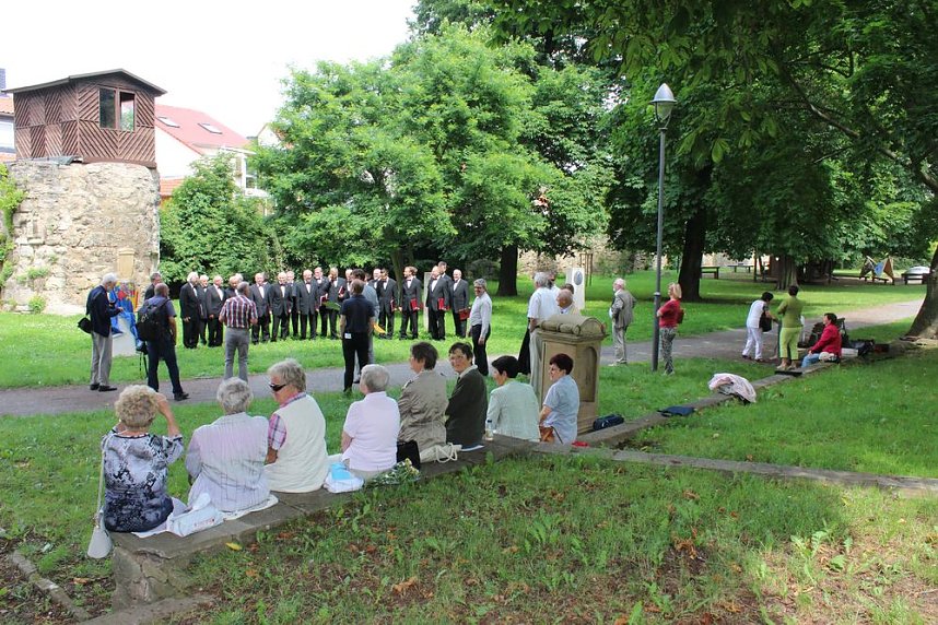 Gedenkstein in Sondershausen enth&uuml;llt