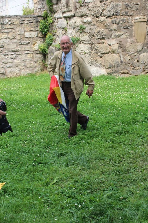 Gedenkstein in Sondershausen enth&uuml;llt