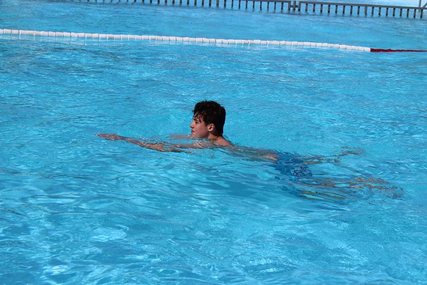 24-h-Schwimmen gestartet