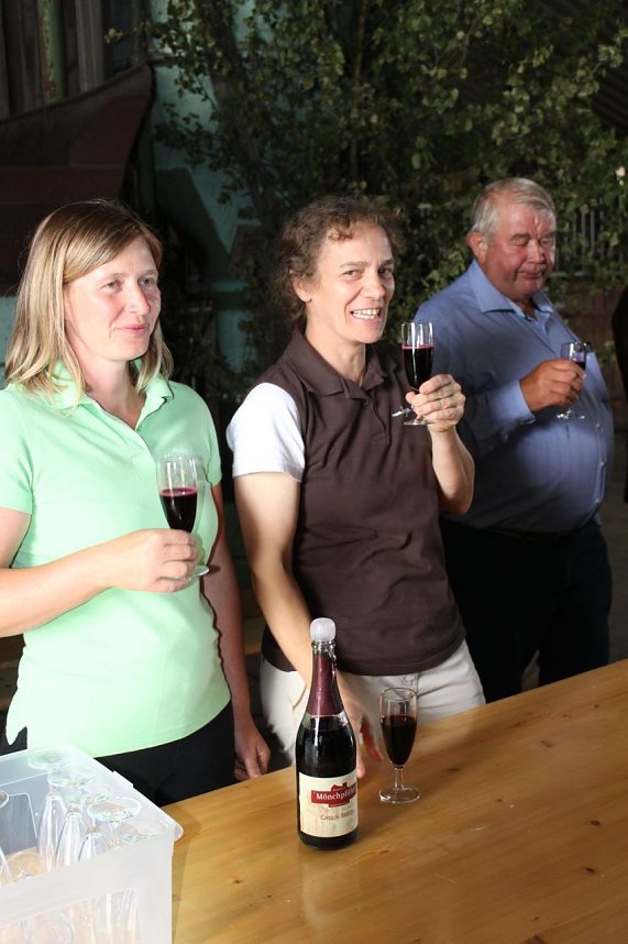  Ministerpr&auml;sident wird Pate von Tieren