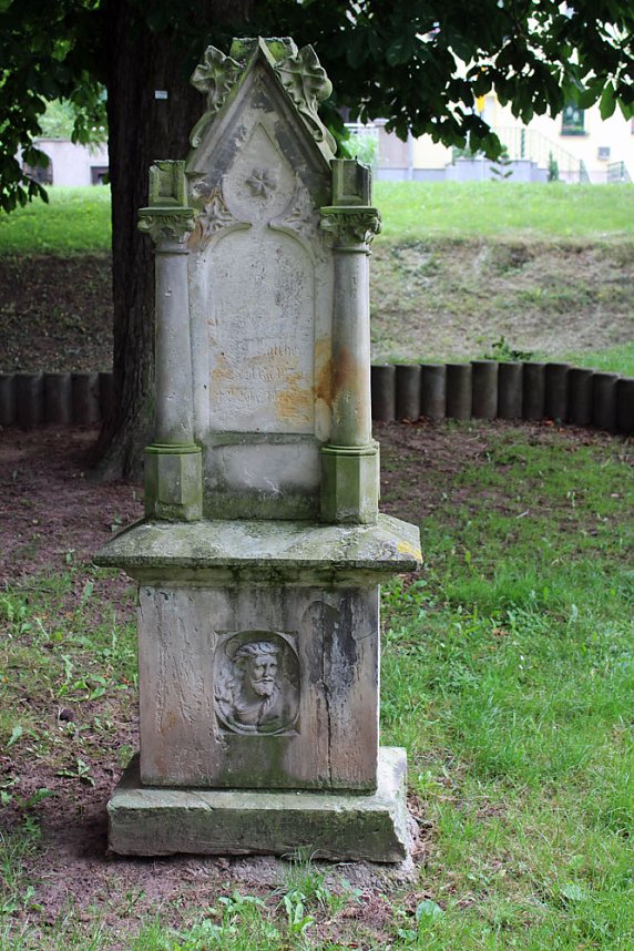 Informationstafel angeregt