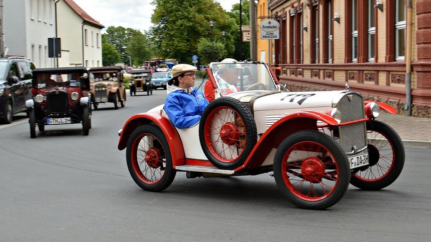 Tolle Oldtimerparade