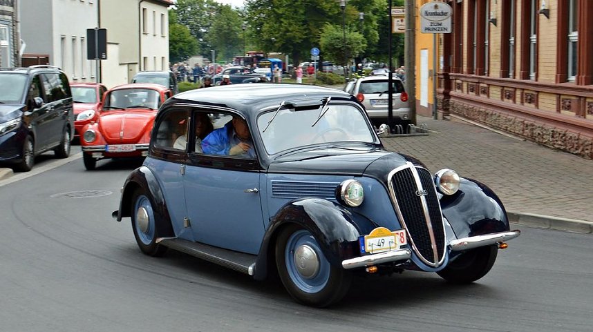 Tolle Oldtimerparade