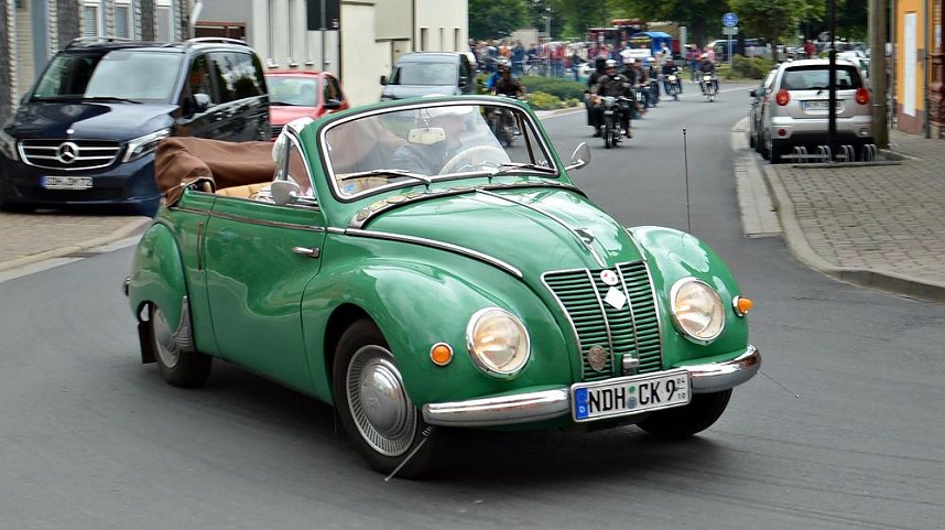 Tolle Oldtimerparade
