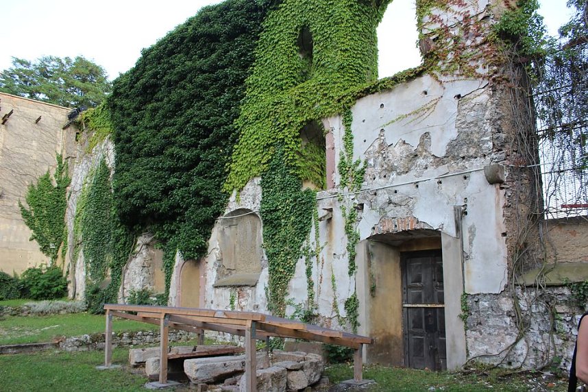 Am Schiefen und im Solewasser-Vitalpark
