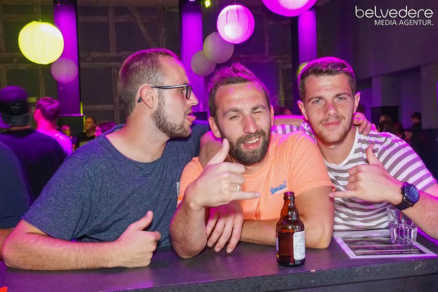 Party im Jugendclubhaus in Nordhausen - der Samstag