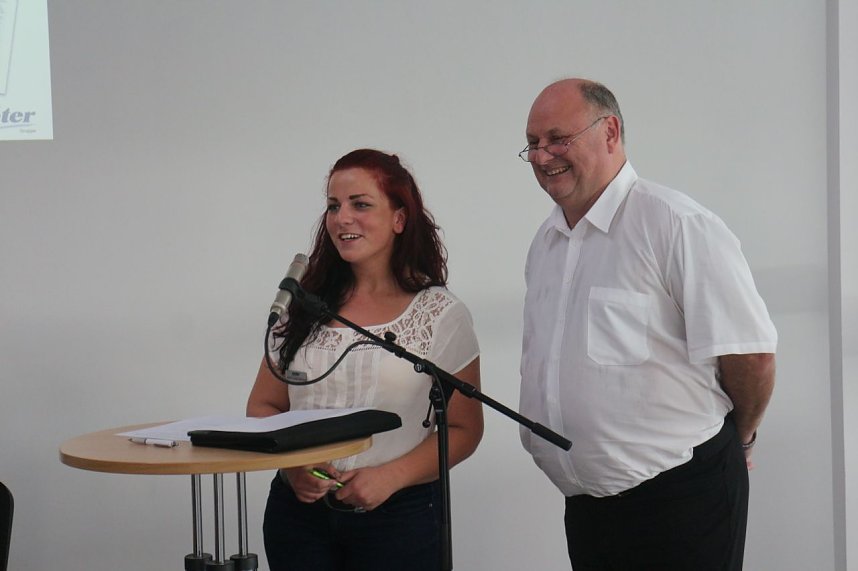 Neue Auszubildende f&uuml;r die Autohaus Peter Gruppe