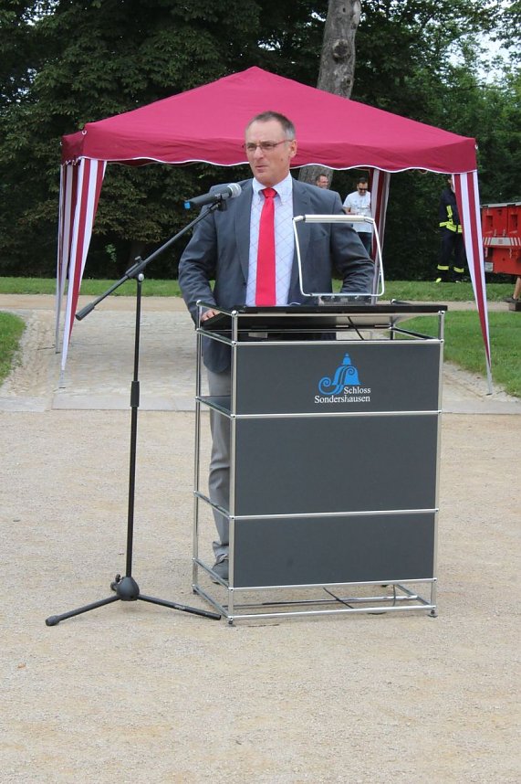 24 wertvolle "Kutschen" &uuml;bergeben