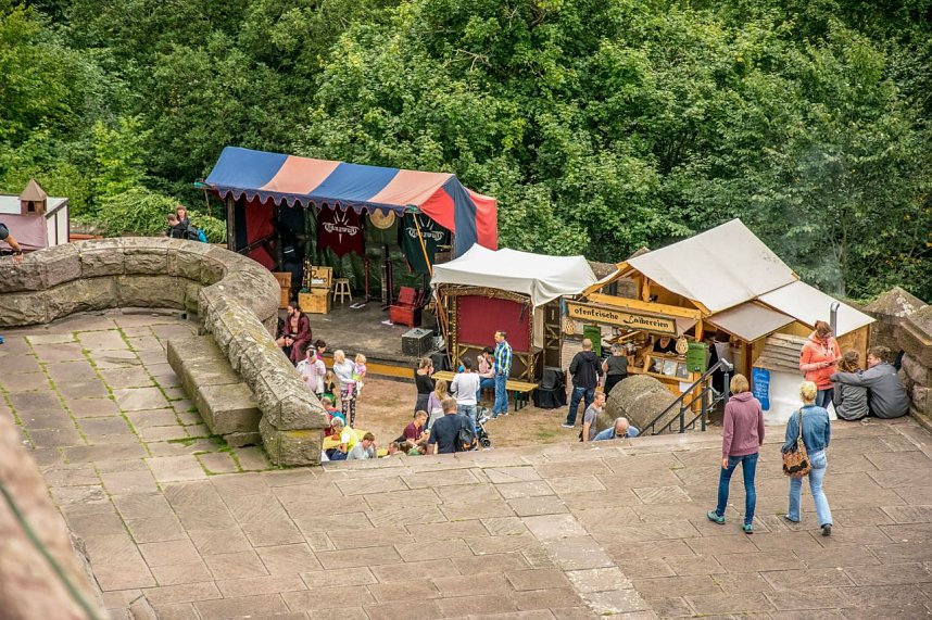 Mittelalterliches Treiben am Kyffh&auml;user