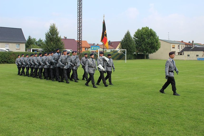 Feierliche  Vereidigung in Berka