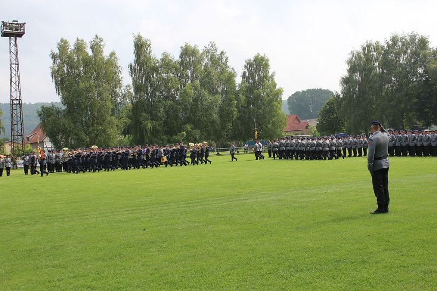 Feierliche  Vereidigung in Berka