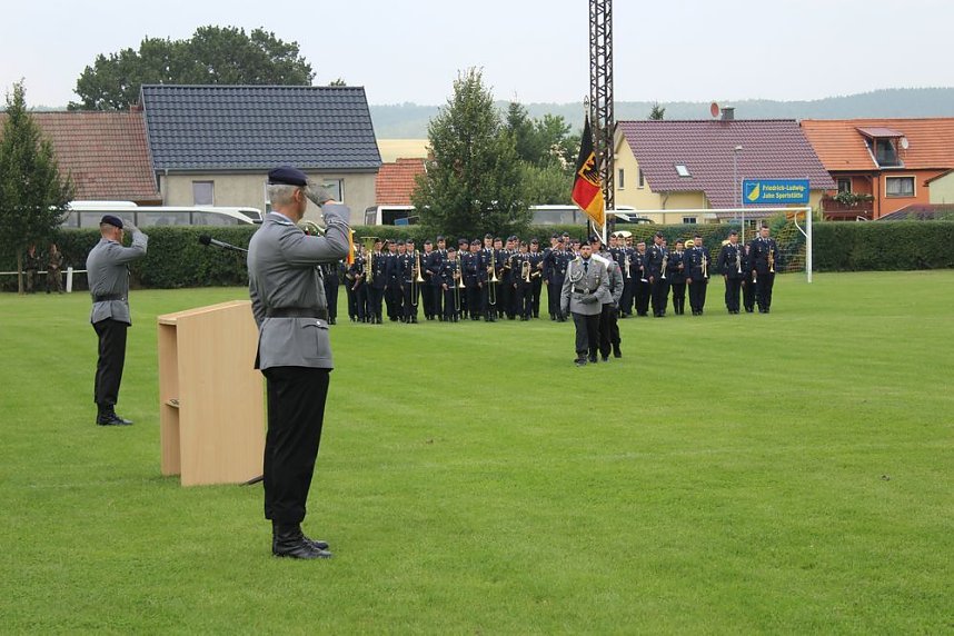 Feierliche  Vereidigung in Berka
