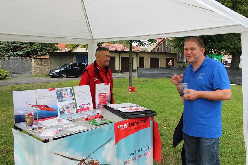  Vereine feiern mit den Kameraden der FFW