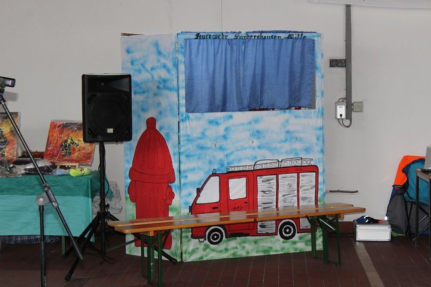 Feuerwehr buntem Programm