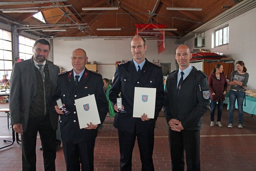 Feuerwehr buntem Programm