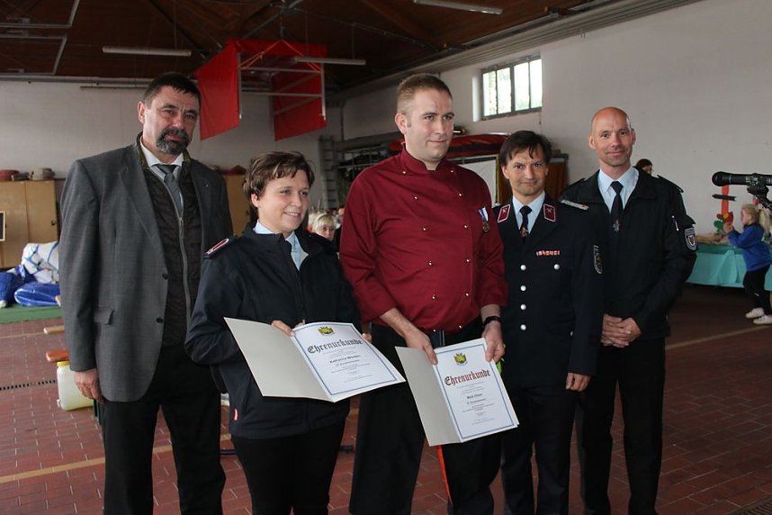 Feuerwehr buntem Programm