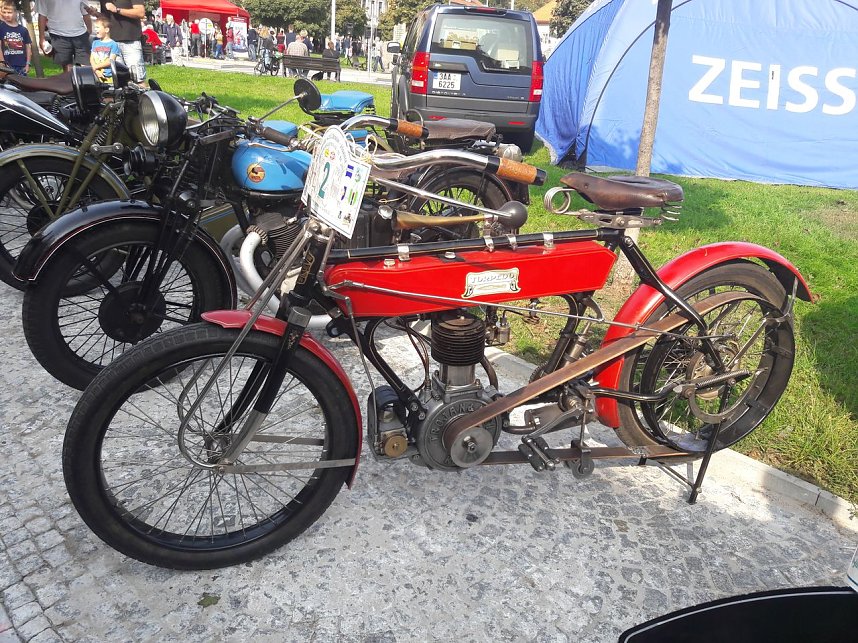 50 Jahre Veteran Car Club Praha